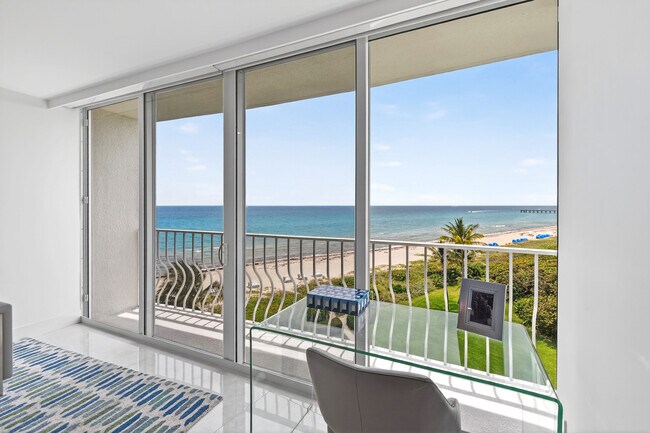 Foto del edificio - 2774 S Ocean Blvd