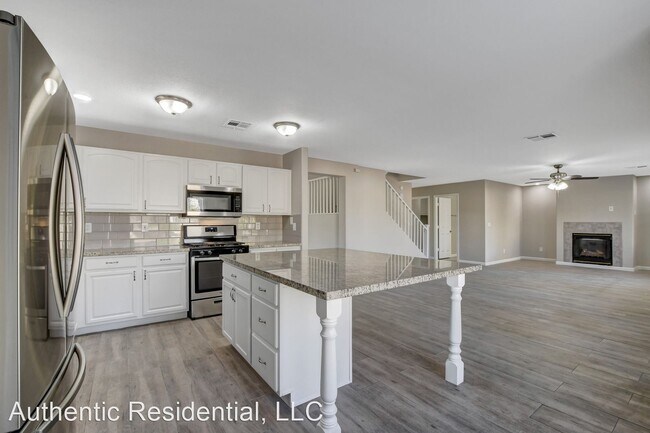 Foto del edificio - 4 br, 3 bath House - 8000 Broken Spur Ln