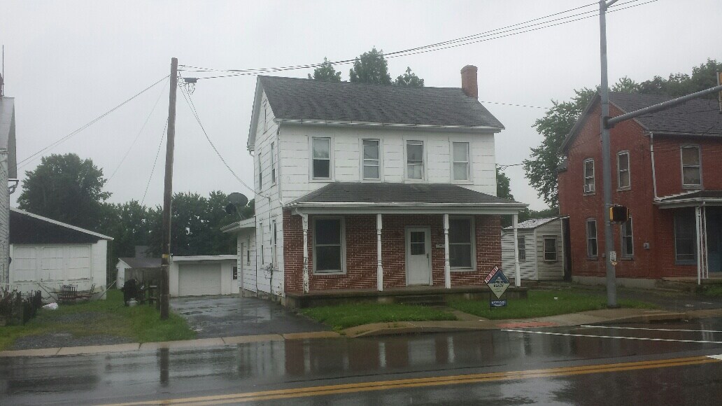 2162 Main St, Lititz, PA 17543 House Rental in Lititz, PA