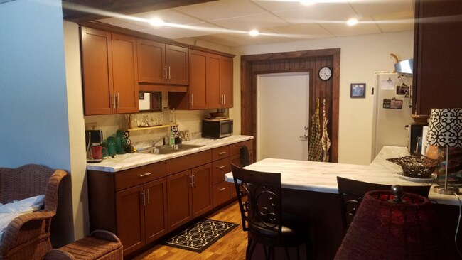 Foto del edificio - 68 Warren Ct