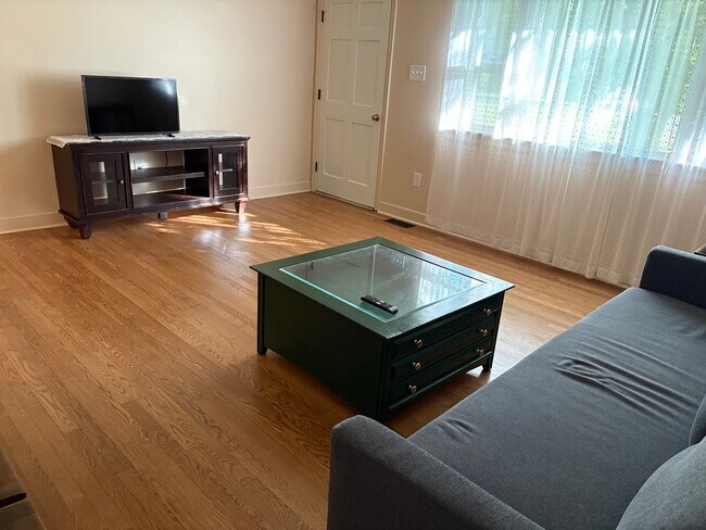 Sala de estar - 3721 Winterhaven Rd