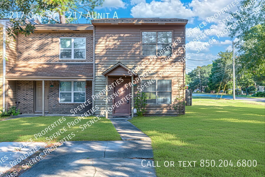 Foto principal - 217 Oak St SE