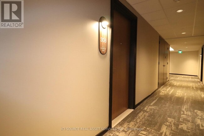 Building Photo - 525 New Dundee Rd