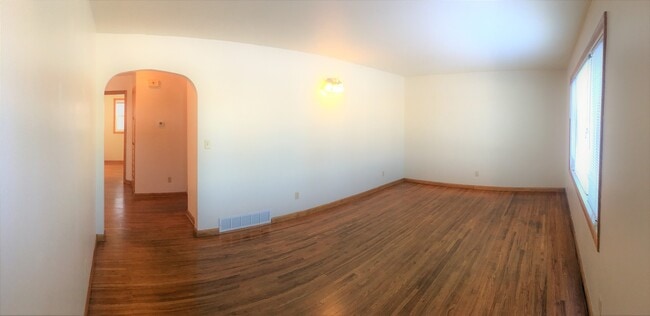 Building Photo - 1540-1542 5th Street SW