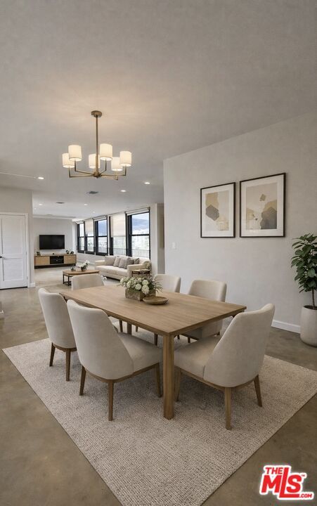 Foto del edificio - 315 W 5th St