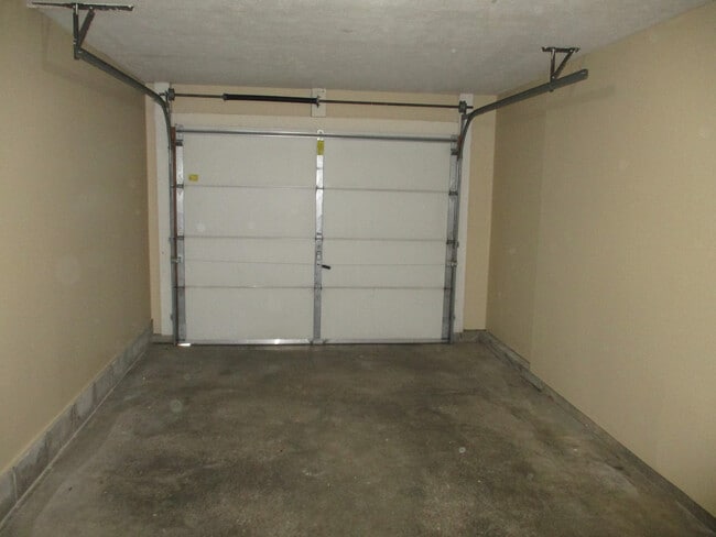Building Photo - New Listing!!!