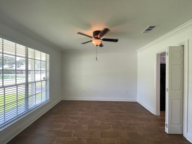 Foto del edificio - Charming Three Bedroom Home In Shenandoah ...