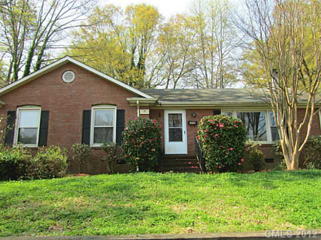 Foto del edificio - 6512 Springfield Dr