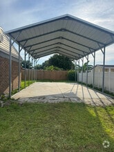 Building Photo - 2196 Luana Dr E