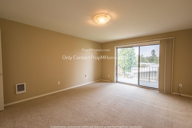 Foto del edificio - Wonderful Two Bedroom Luxury Condo In Lake...