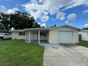 Building Photo - 5546 Moog Rd