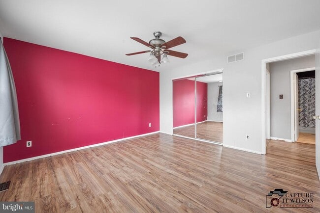Building Photo - 365 Aldeberan Dr
