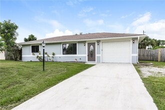 Building Photo - 3879 Portair Ave
