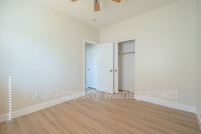 Foto del edificio - 14555 W Ventura St