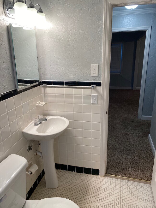 Baño tradicional - 508 E Indian Dr