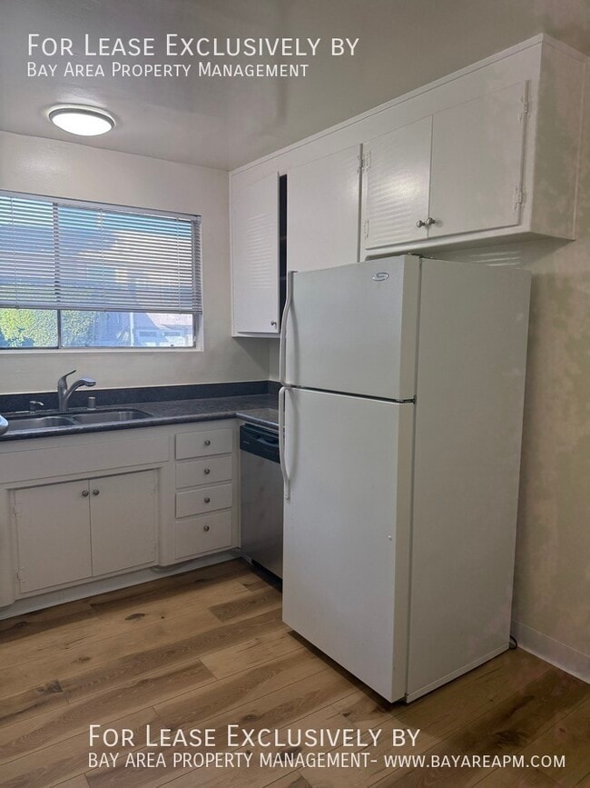 Foto del edificio - 949 E St