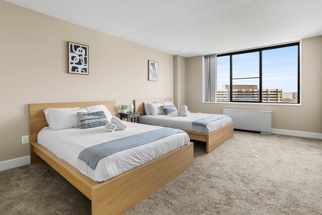 Foto del edificio - 1201 S Bell St