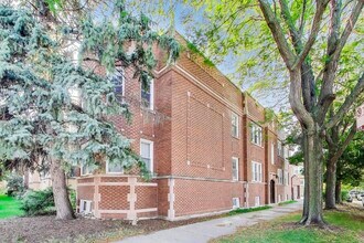 Building Photo - 3921 N Long Ave