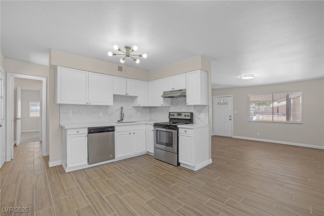 Building Photo - 416 Rossmoyne Ave
