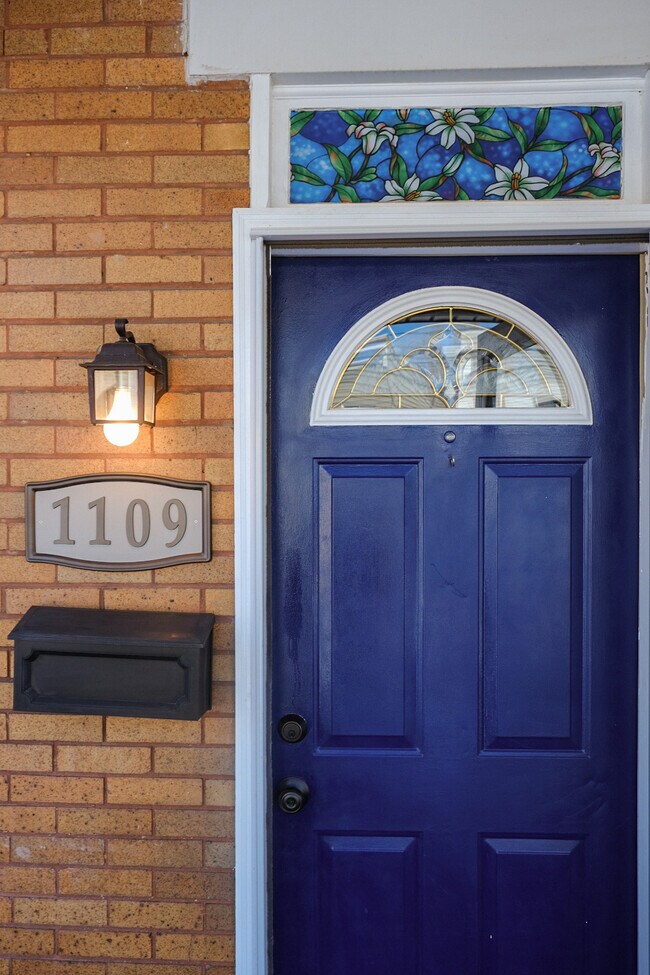 Front door - 1109 W 40th St
