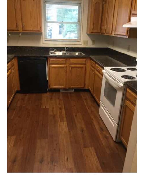 kitchen - 212 E 17th St