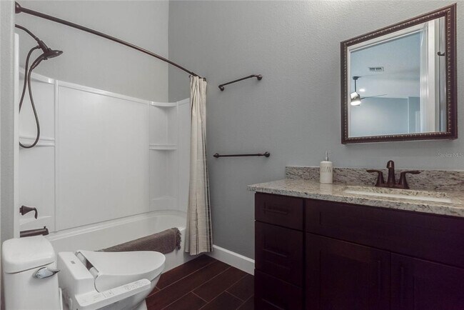 Foto del edificio - 12752 S Lake Sawyer Ln