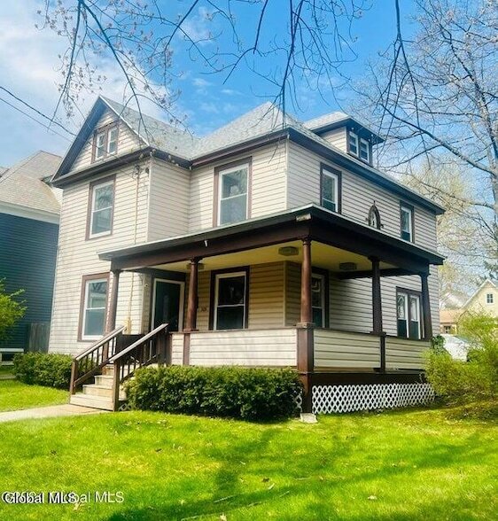 Primary Photo - 206 Catherine St