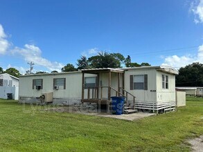 Building Photo - 8085 Tolles Dr