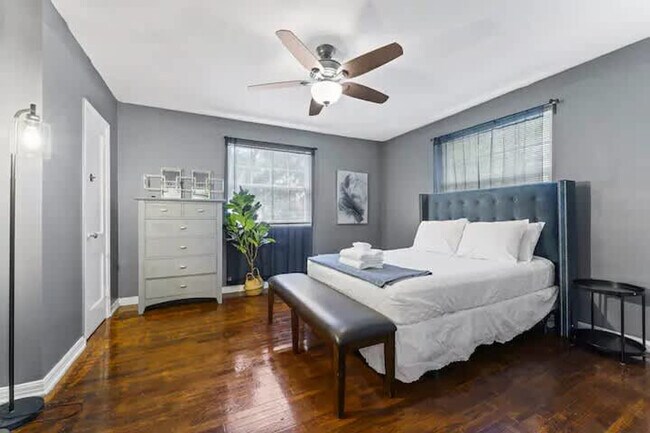 Foto del edificio - 1512 Larue Ave