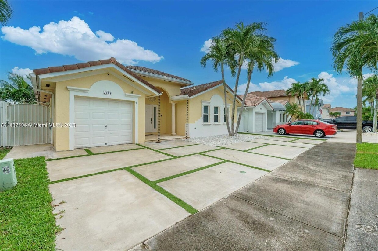 Primary Photo - 3103 SW 150th Ct