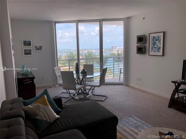 Building Photo - 325 S Biscayne Blvd