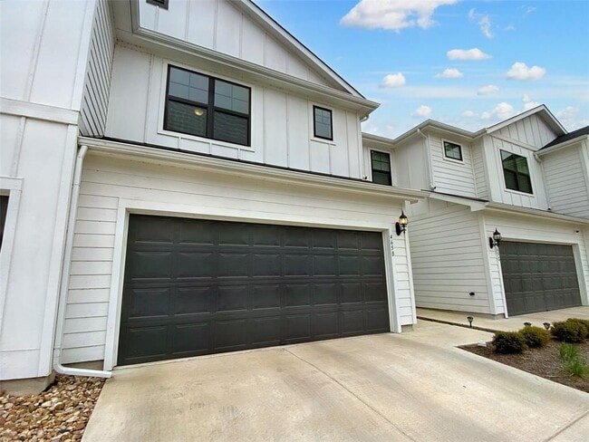 Building Photo - 465 Fieldwood Dr