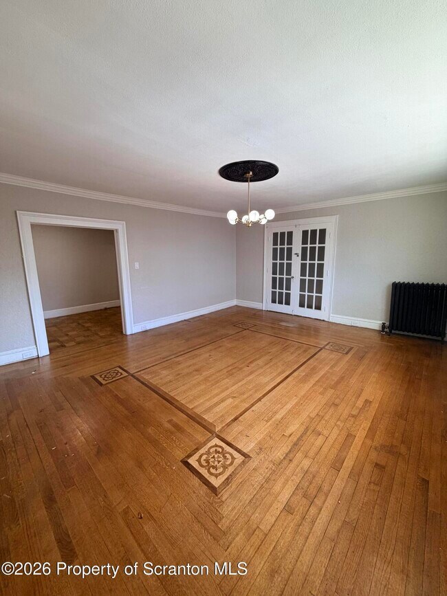 Foto del edificio - 406 W Lackawanna Ave