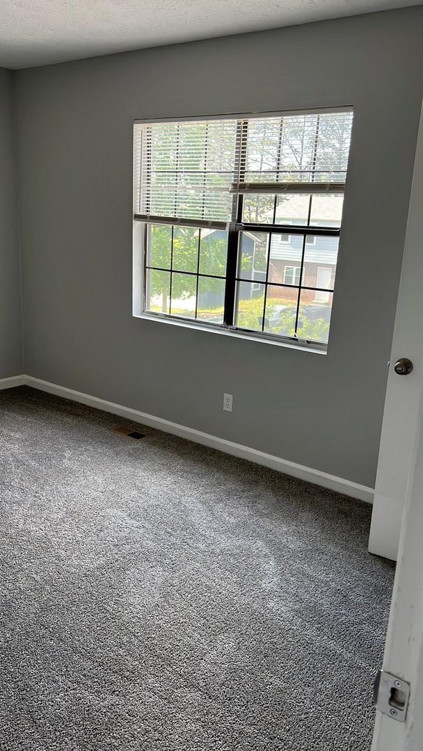 Foto del edificio - Newly Remodeled 2Bed/2.5Bath Townhome For Lease in Austell