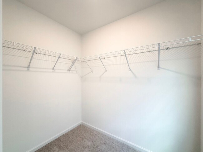Foto del edificio - 3611 Elm Grove Ln