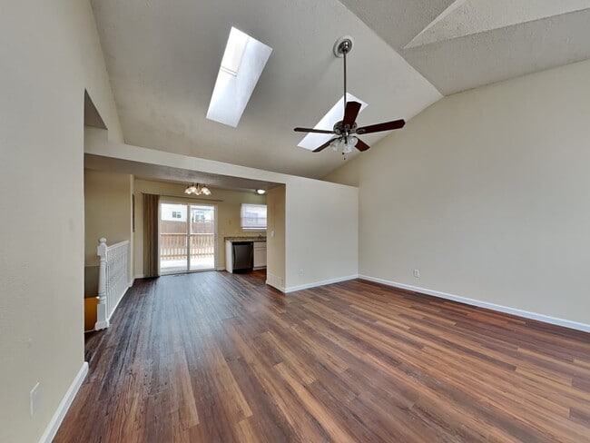 Building Photo - 4509 Bramble Ln