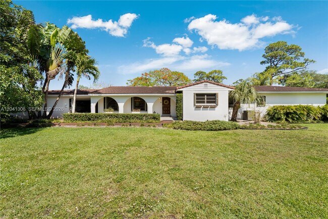Foto del edificio - 8480 SW 66th St
