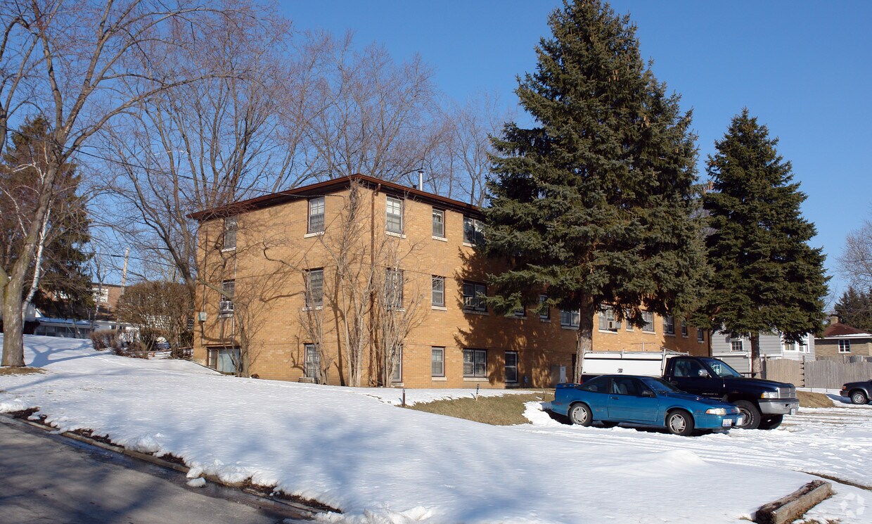 Building Photo - 401-403 E 6th St