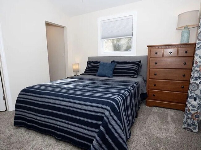 Foto del edificio - Lenoir City 37771 - Available Furnished or...