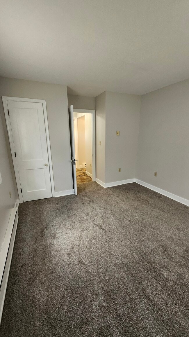 Building Photo - 4154 E Harrisburg Pike