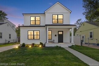 Building Photo - 1410 Mclean Ave