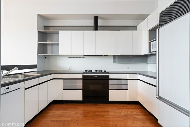 Foto del edificio - 2600 N Southport Ave