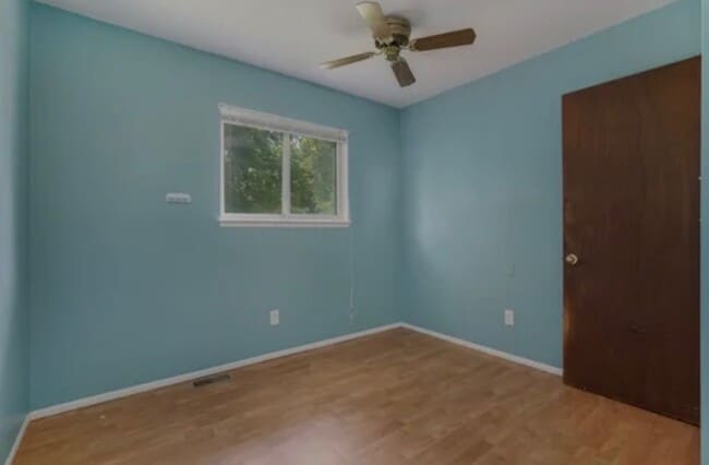 Foto del edificio - 747 G Ave W