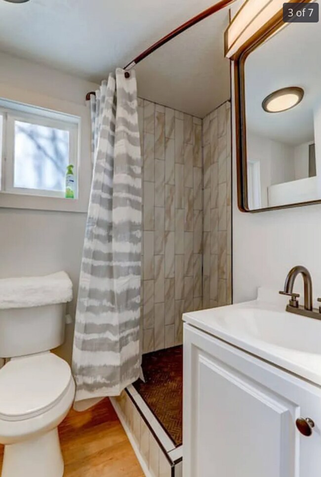 Foto del edificio - 1503 S Newport St