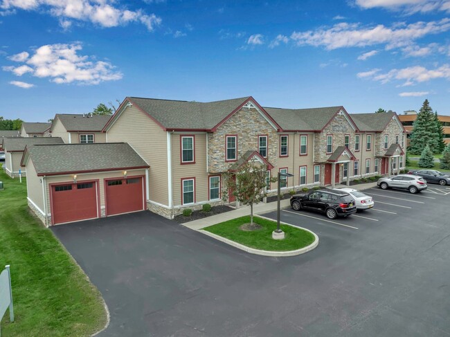 Foto del edificio - The Glen at Sheridan Meadows