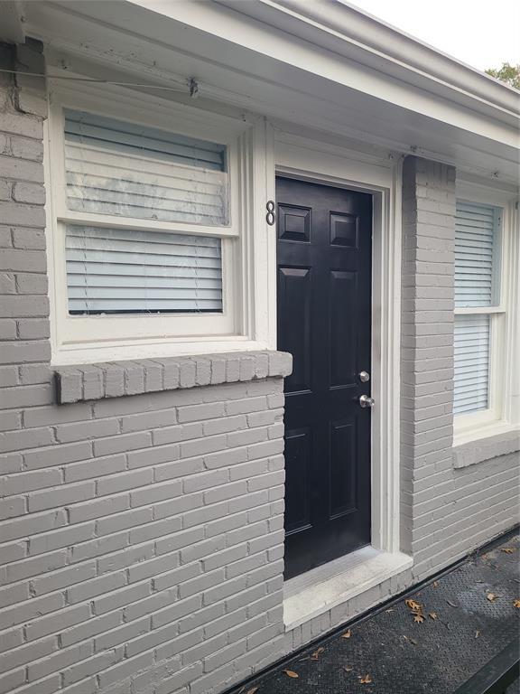 Foto principal - 4414 Woodside St