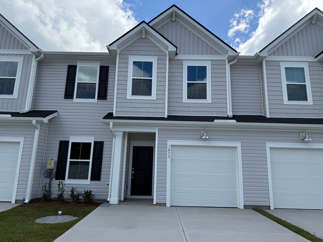 Foto principal - 1033 Arborwood Ln SW