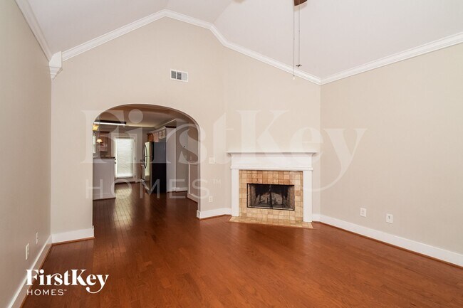 Foto del edificio - 283 Stonecreek Pl