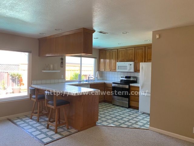 Building Photo - 6021 Palm Springs Cir