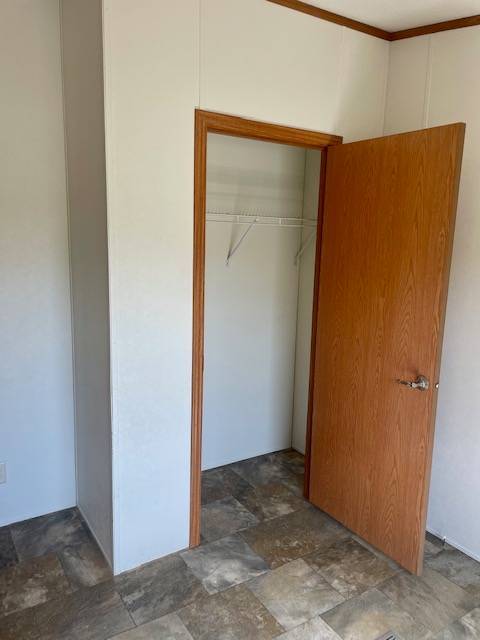 Foto del edificio - 403 E 18th St